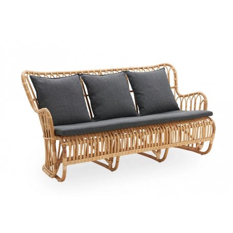 Rottinkinen sohva Tulip, by Tove Kindt-Larsen